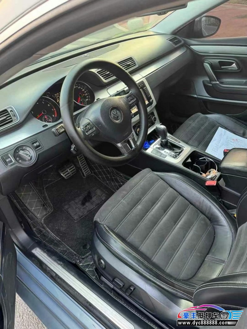 11年大众CC轿车抵押车出售