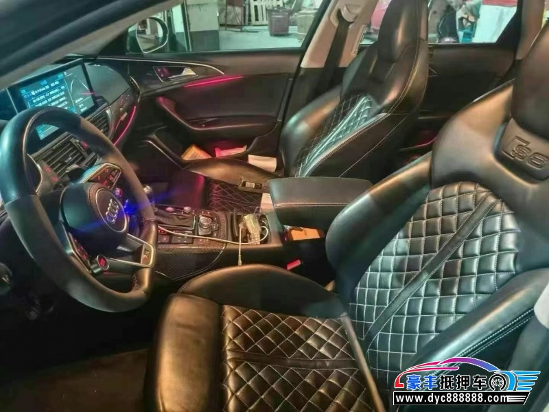 15年奥迪S6轿车抵押车出售