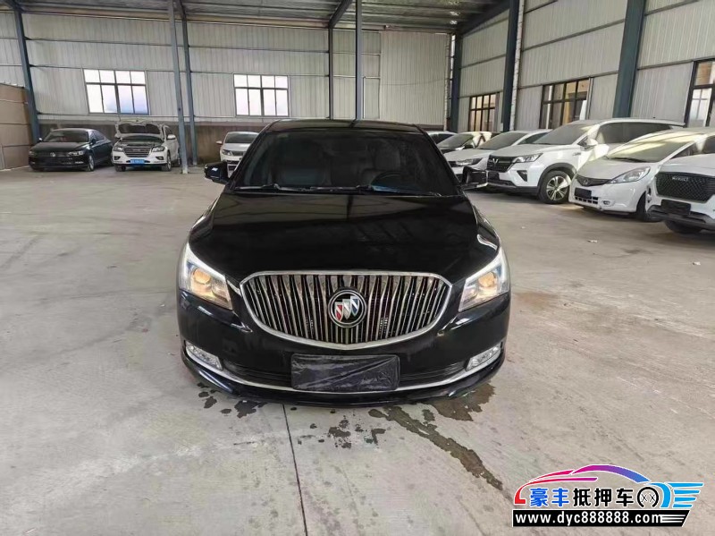 15年别克君威轿车抵押车出售