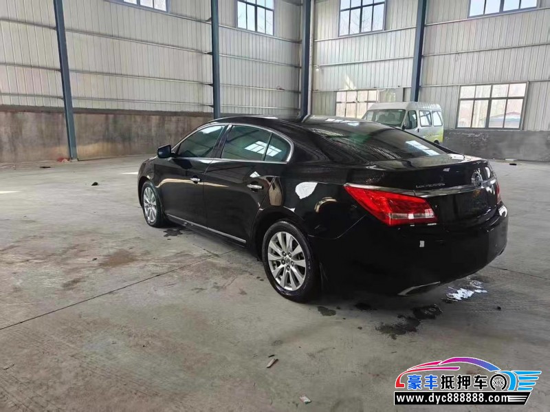 15年别克君威轿车抵押车出售