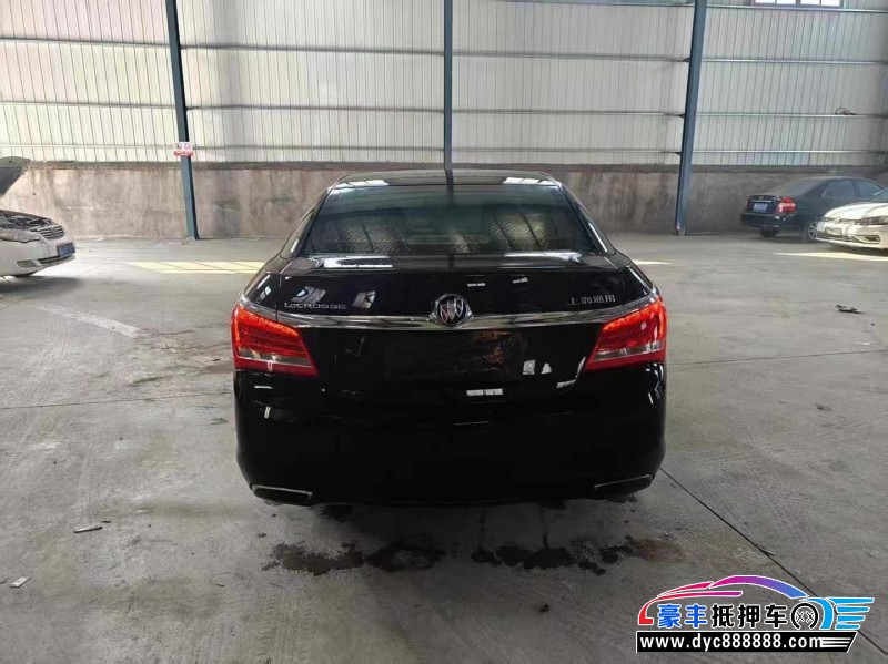 15年别克君威轿车抵押车出售