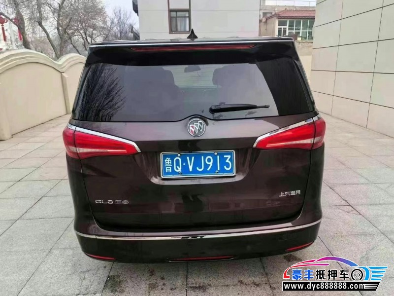 17年别克GL8轿车抵押车出售