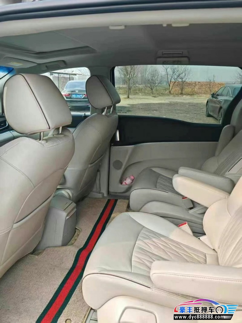 21年别克GL8轿车抵押车出售