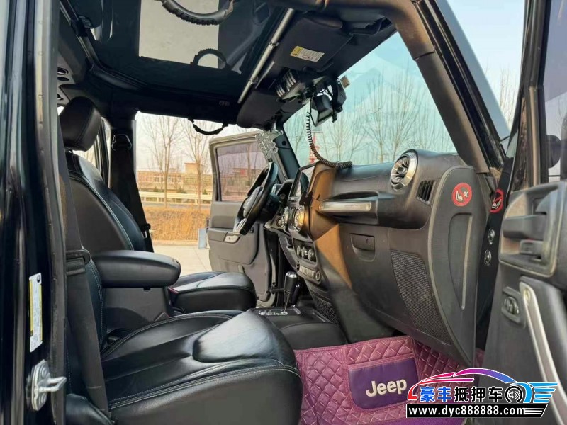 19年Jeep牧马人轿车抵押车出售