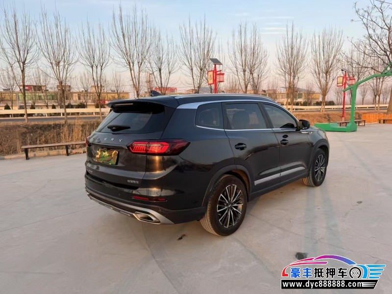 20年奇瑞瑞虎8轿车抵押车出售