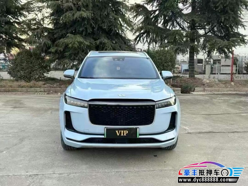 21年理想ONE轿车抵押车出售