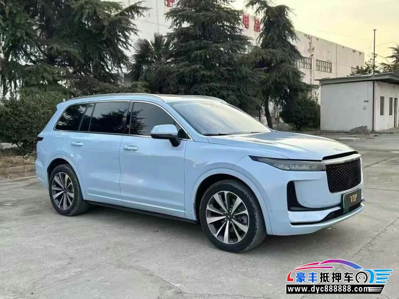 21年理想ONE轿车抵押车出售