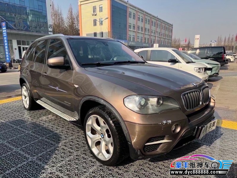 13年宝马X5轿车抵押车出售