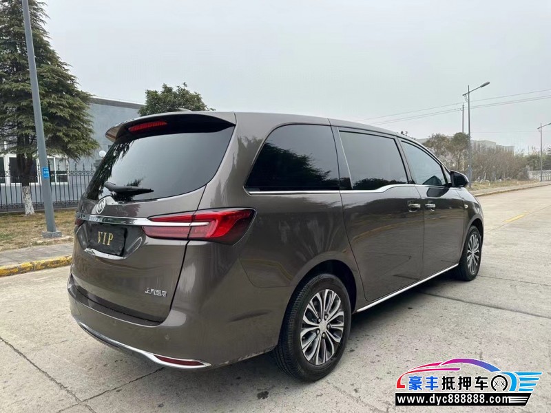 25年别克GL8轿车抵押车出售