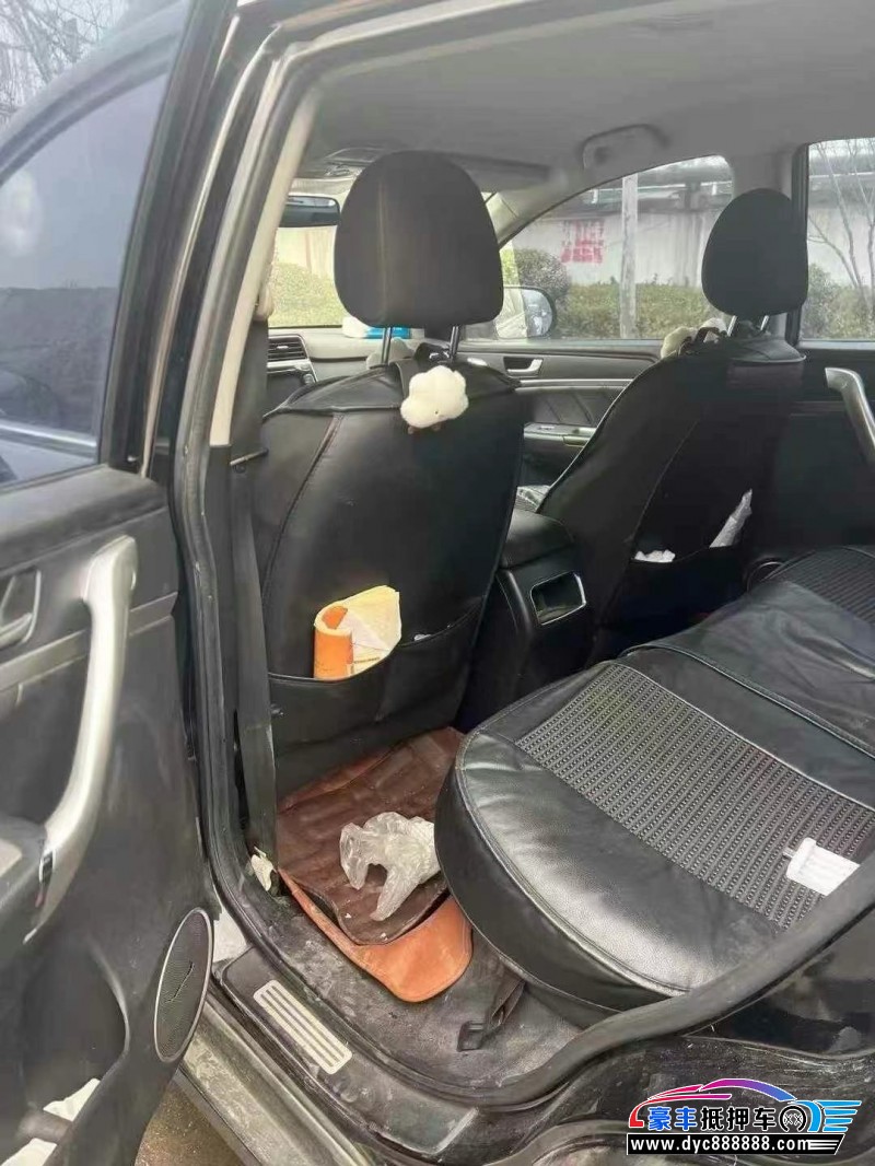 19年长城M6轿车抵押车出售