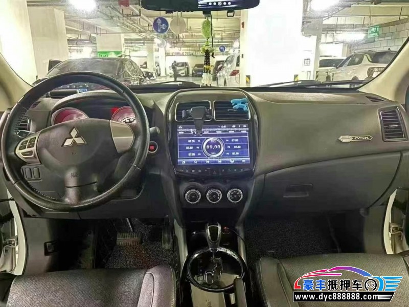 19年三菱劲炫轿车抵押车出售