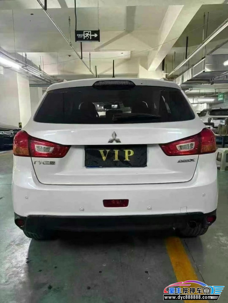 19年三菱劲炫轿车抵押车出售