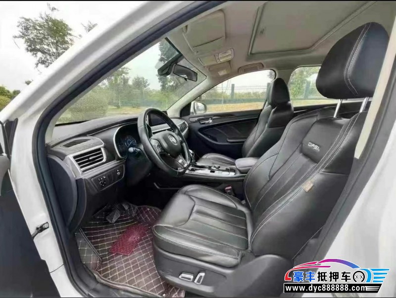 19年东风风光580轿车抵押车出售