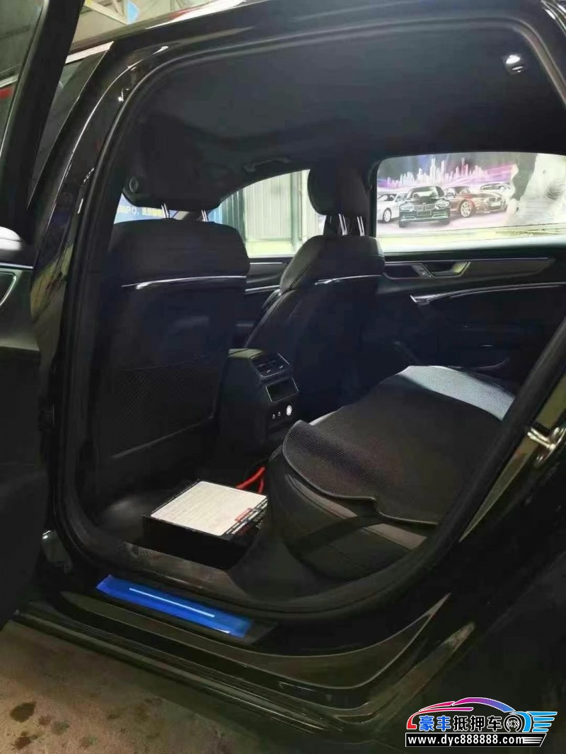 24年奥迪A6L轿车抵押车出售