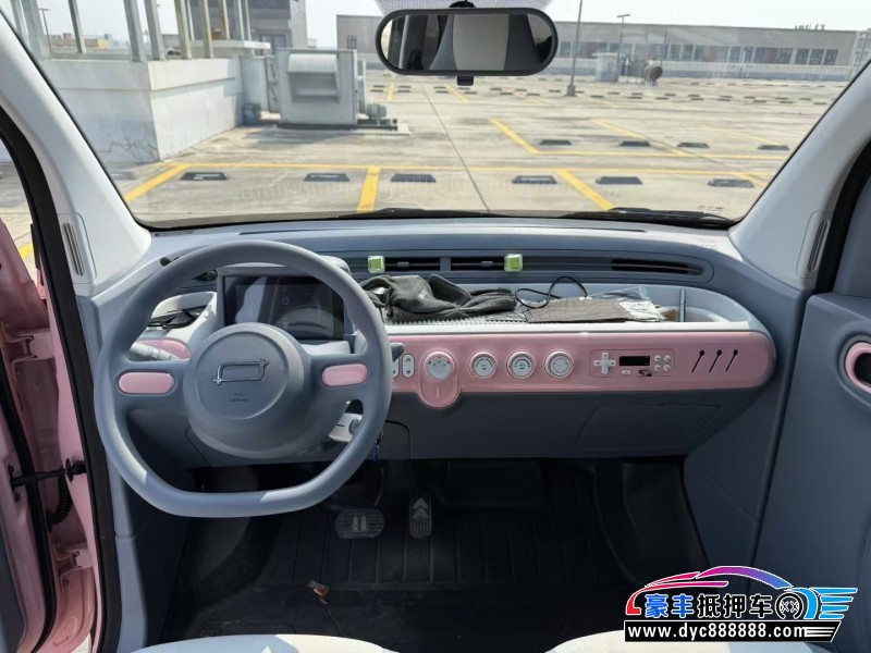 24年奔腾小马轿车抵押车出售