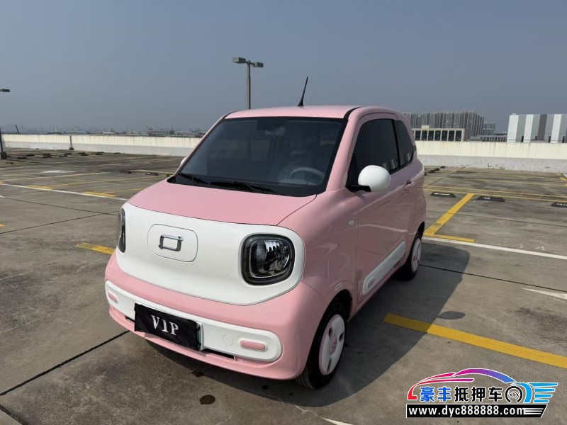 24年奔腾小马轿车抵押车出售