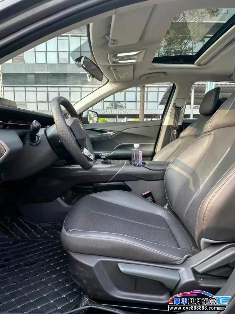 24年长安逸动轿车抵押车出售