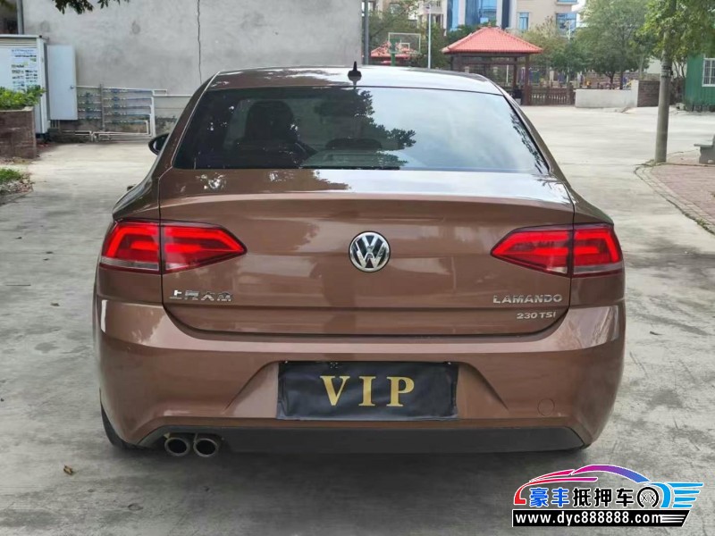 17年大众凌渡轿车抵押车出售