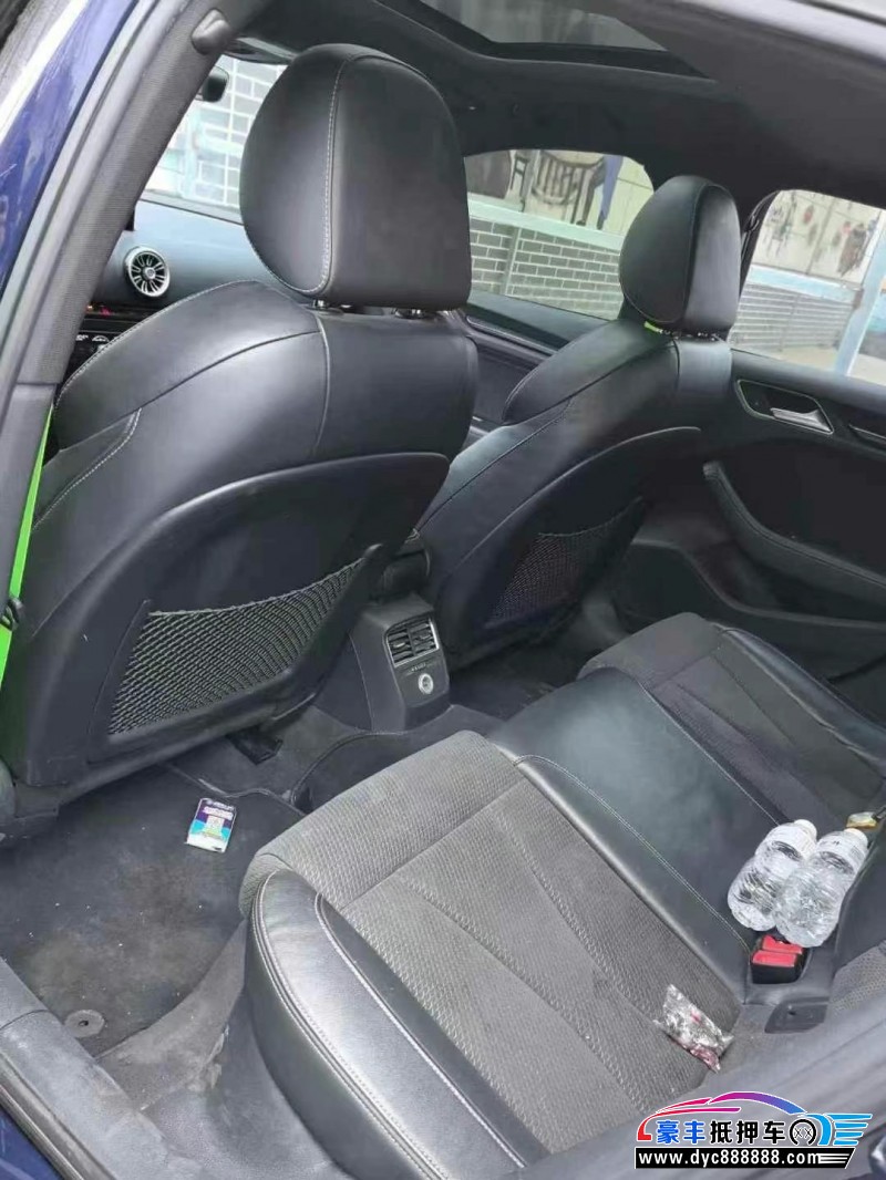 18年奥迪S3轿车抵押车出售