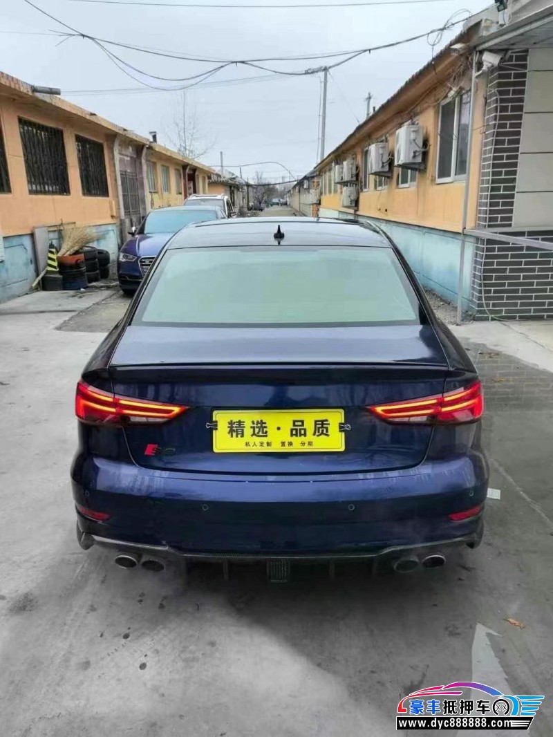 18年奥迪S3轿车抵押车出售