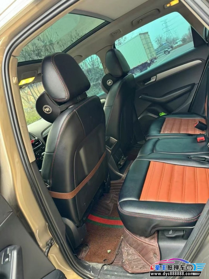 13年奥迪Q5轿车抵押车出售