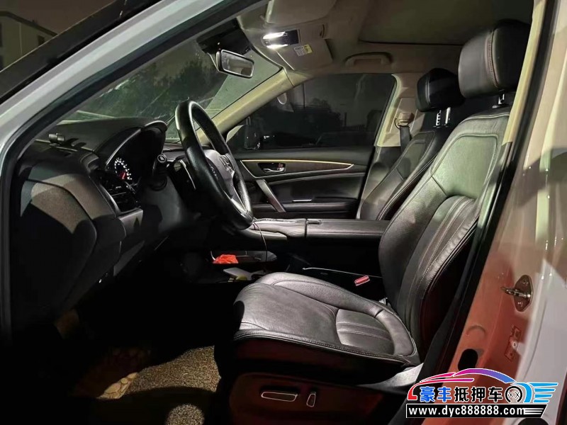 21年本田冠道轿车抵押车出售