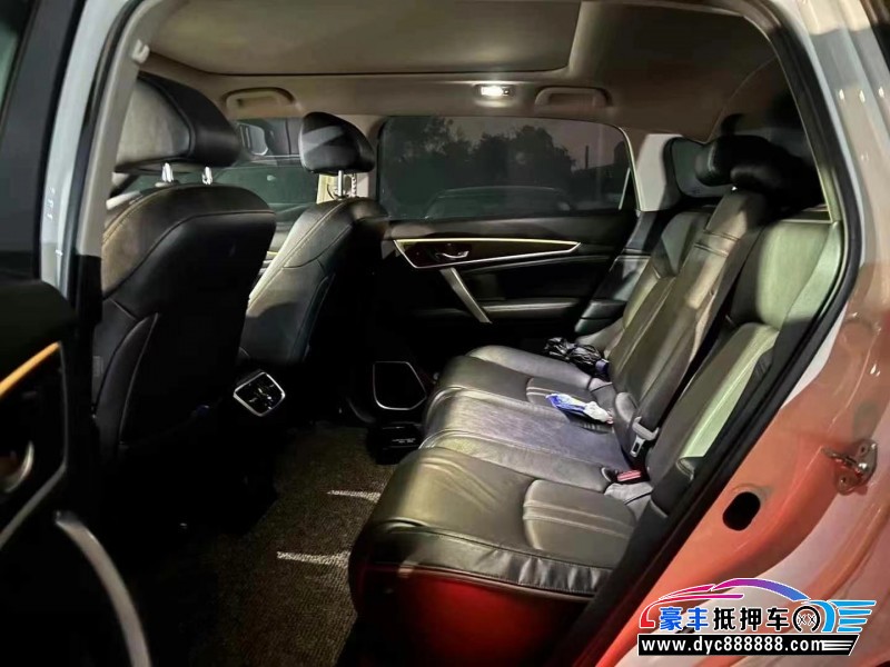 21年本田冠道轿车抵押车出售