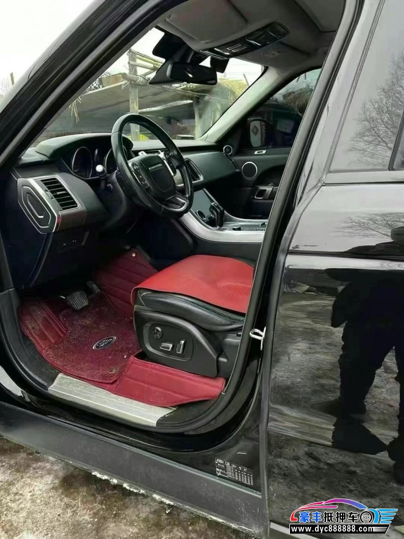 17年路虎揽胜运动轿车抵押车出售