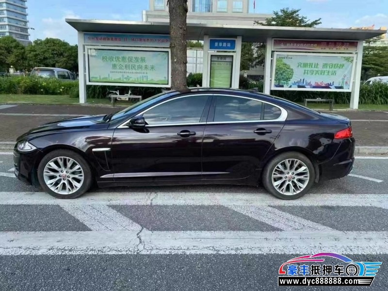 14年捷豹XF轿车抵押车出售