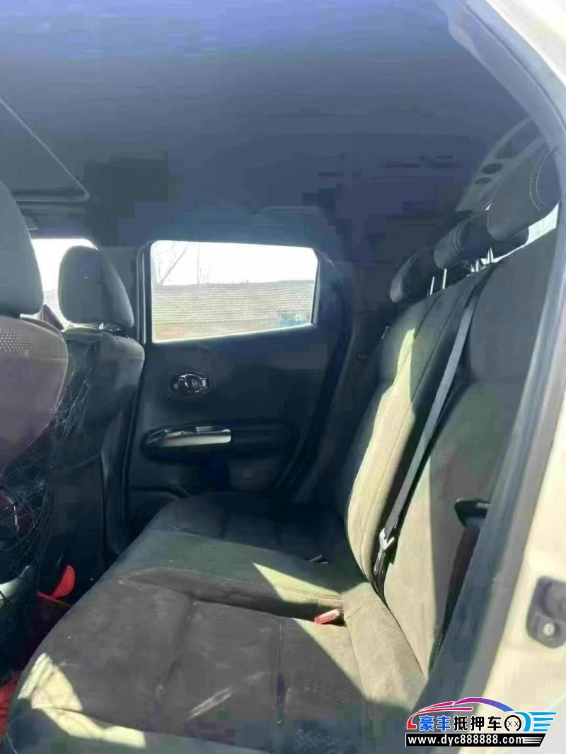 17年英菲尼迪ESQ轿车抵押车出售