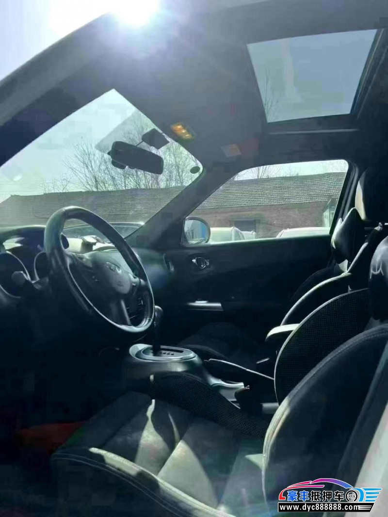 17年英菲尼迪ESQ轿车抵押车出售