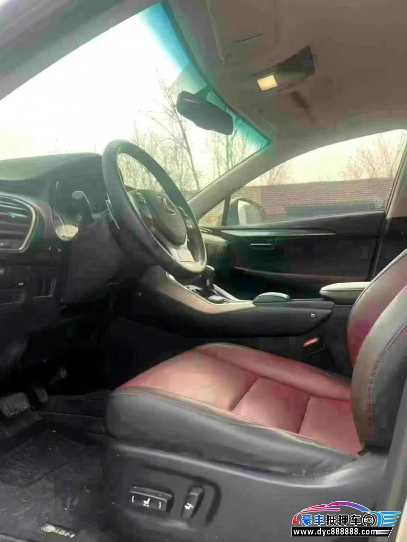 18年雷克萨斯NX轿车抵押车出售