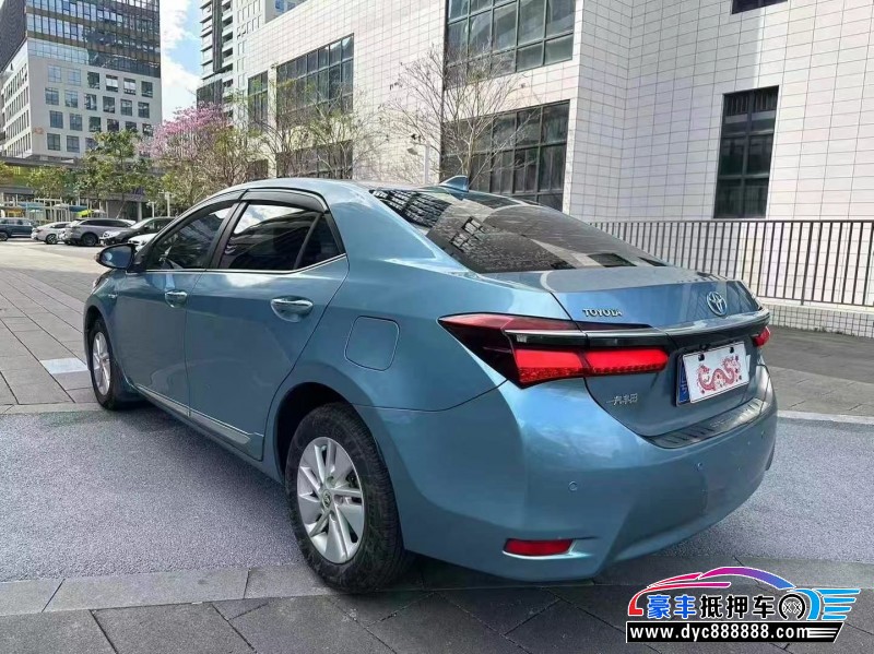 17年丰田卡罗拉轿车抵押车出售