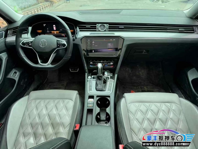 24年大众迈腾轿车抵押车出售