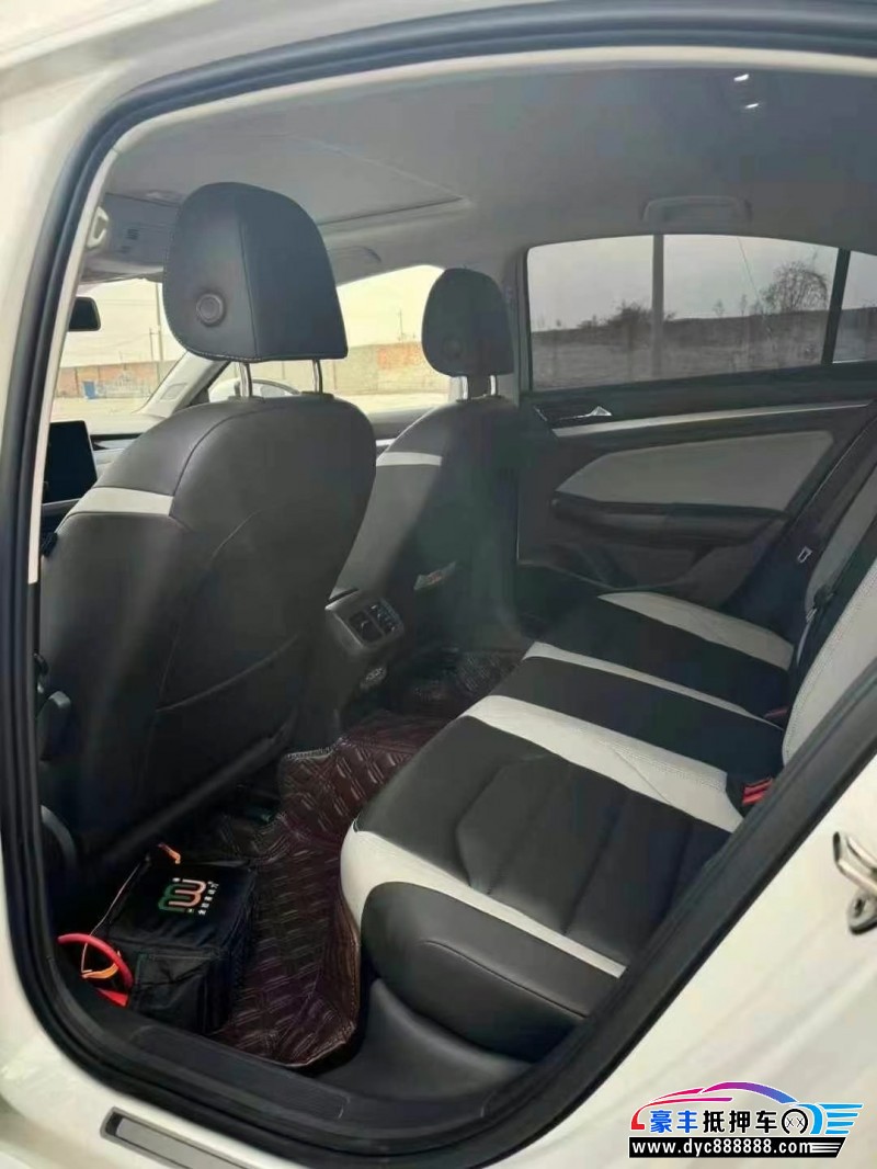 23年大众宝来轿车抵押车出售