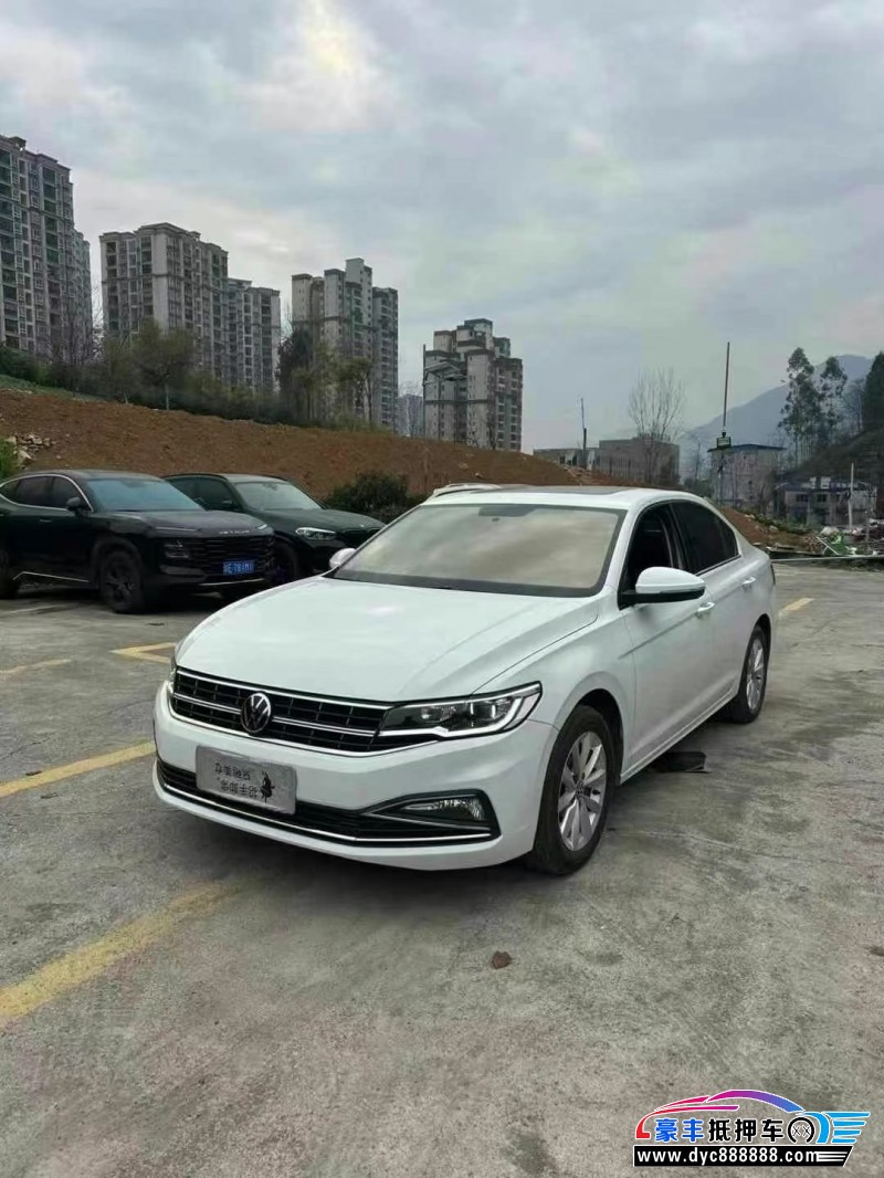 22年大众宝来轿车抵押车出售