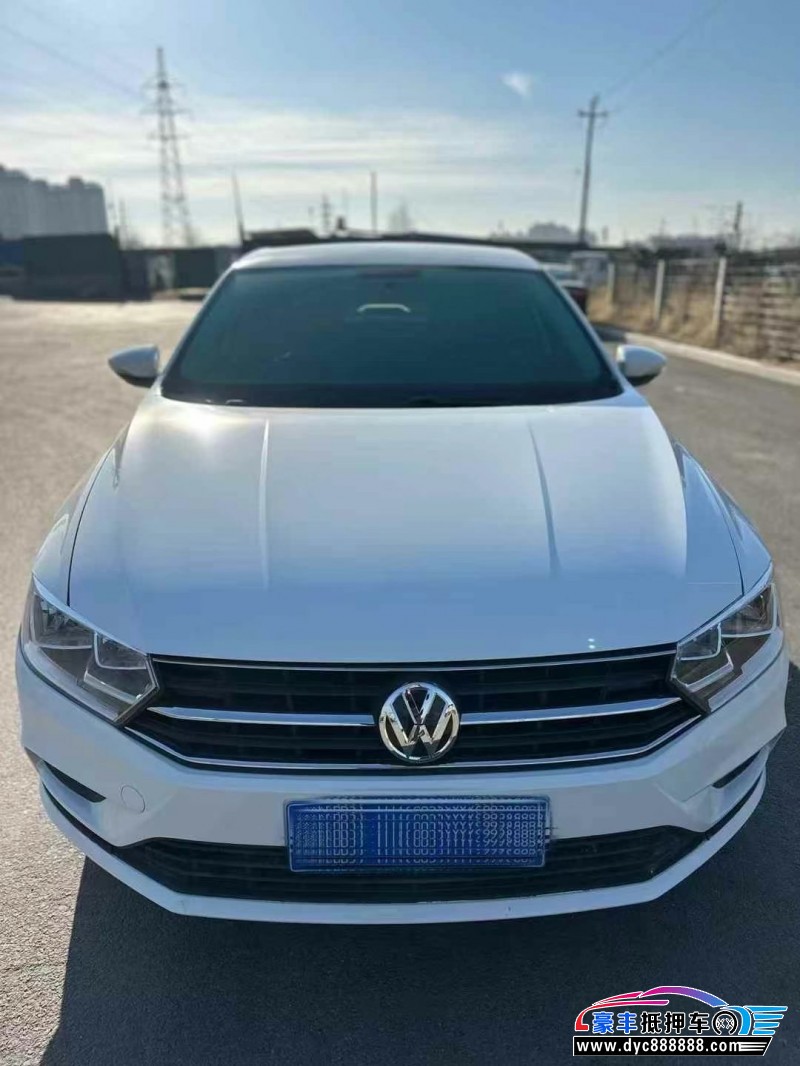 17年大众宝来轿车抵押车出售