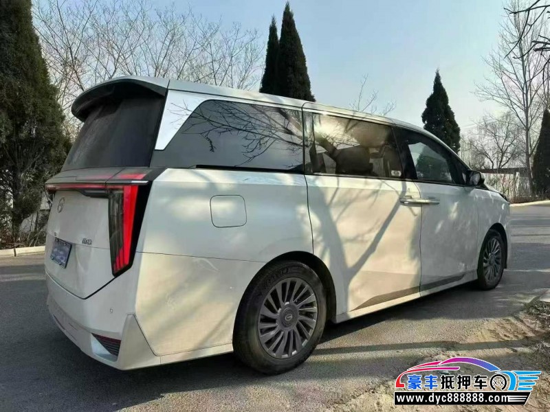 24年传祺M8轿车抵押车出售