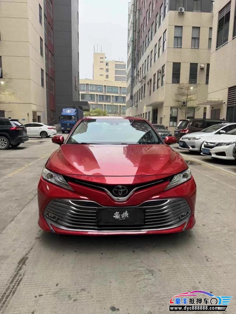 18年丰田凯美瑞轿车抵押车出售