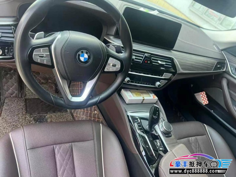 20年宝马5系轿车抵押车出售