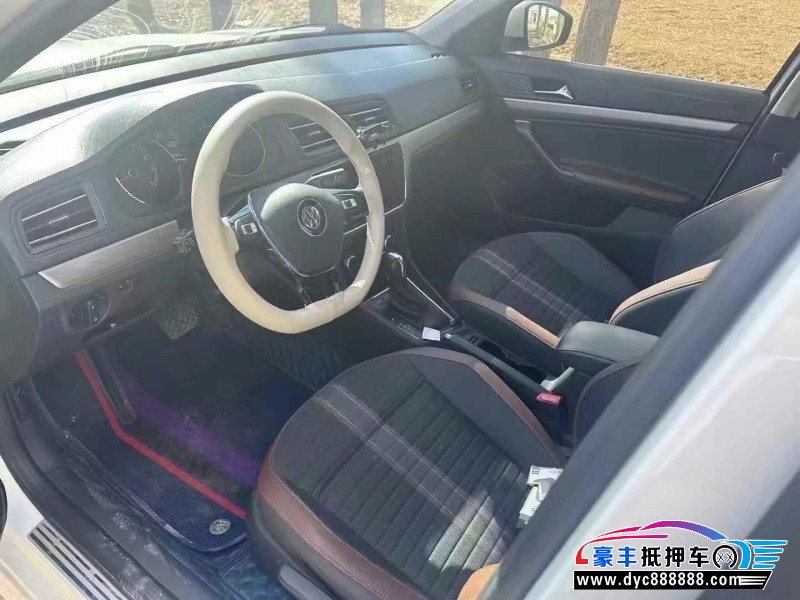 21年大众朗逸轿车抵押车出售