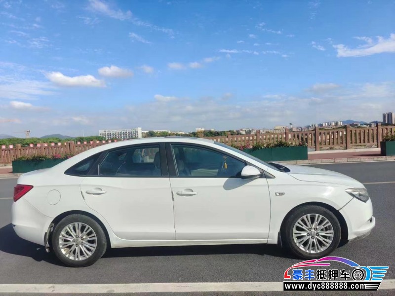 17年别克英朗轿车抵押车出售