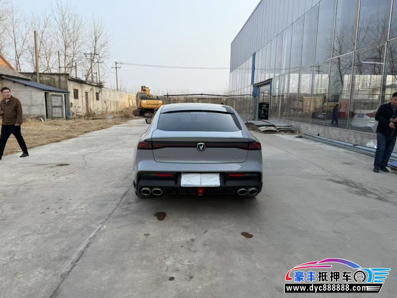 24年长安长安UNI轿车抵押车出售