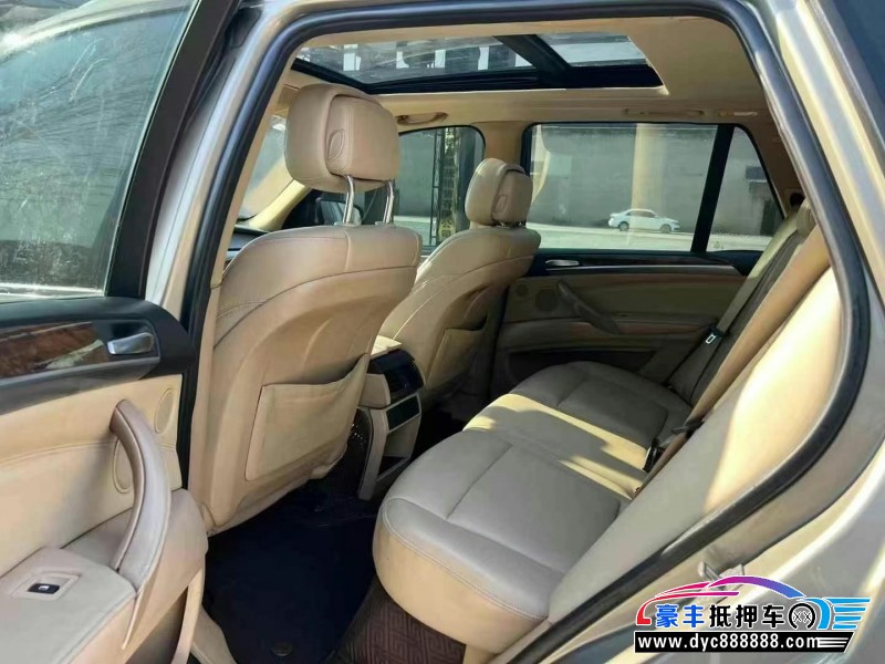 11年宝马X5轿车抵押车出售