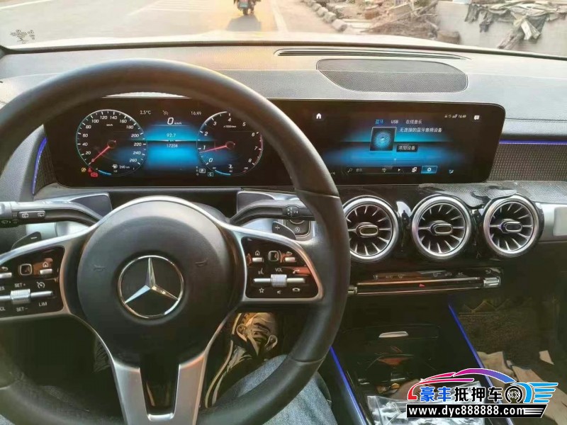 21年奔驰GLB轿车抵押车出售