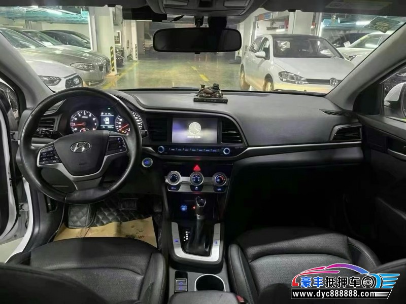 20年现代领动轿车抵押车出售