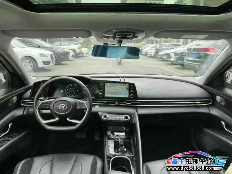 23年现代伊兰特轿车抵押车出售