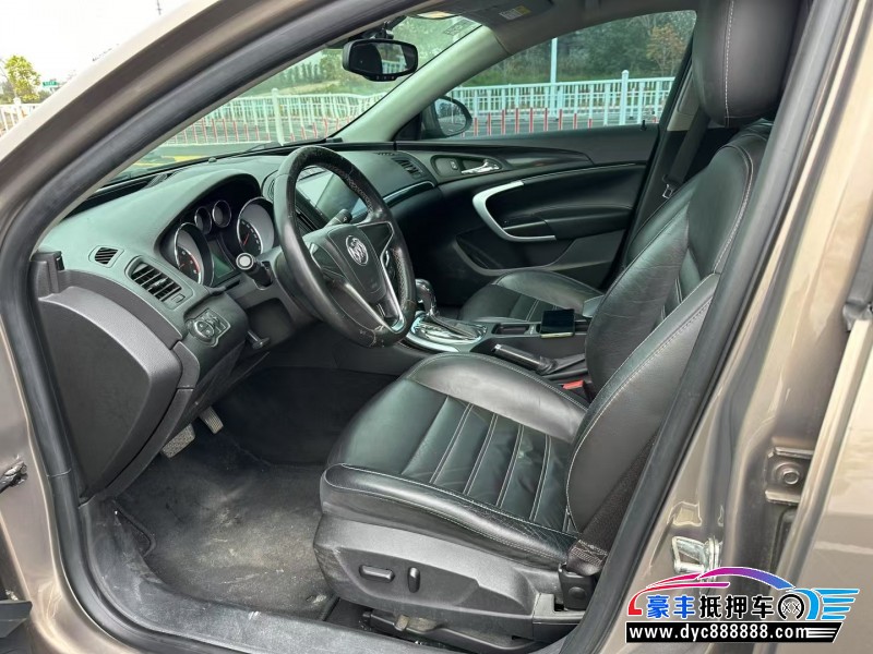 14年别克君威轿车抵押车出售