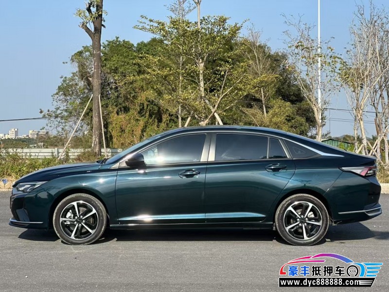 24年东风风神奕炫轿车抵押车出售