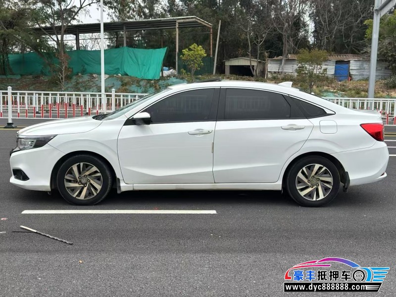 21年本田凌派轿车抵押车出售